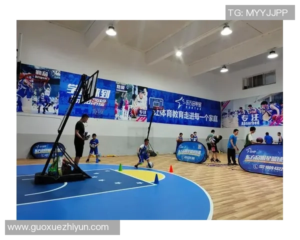 广州极限运动队如何通过边路渗透实现战术革新与团队协作提升